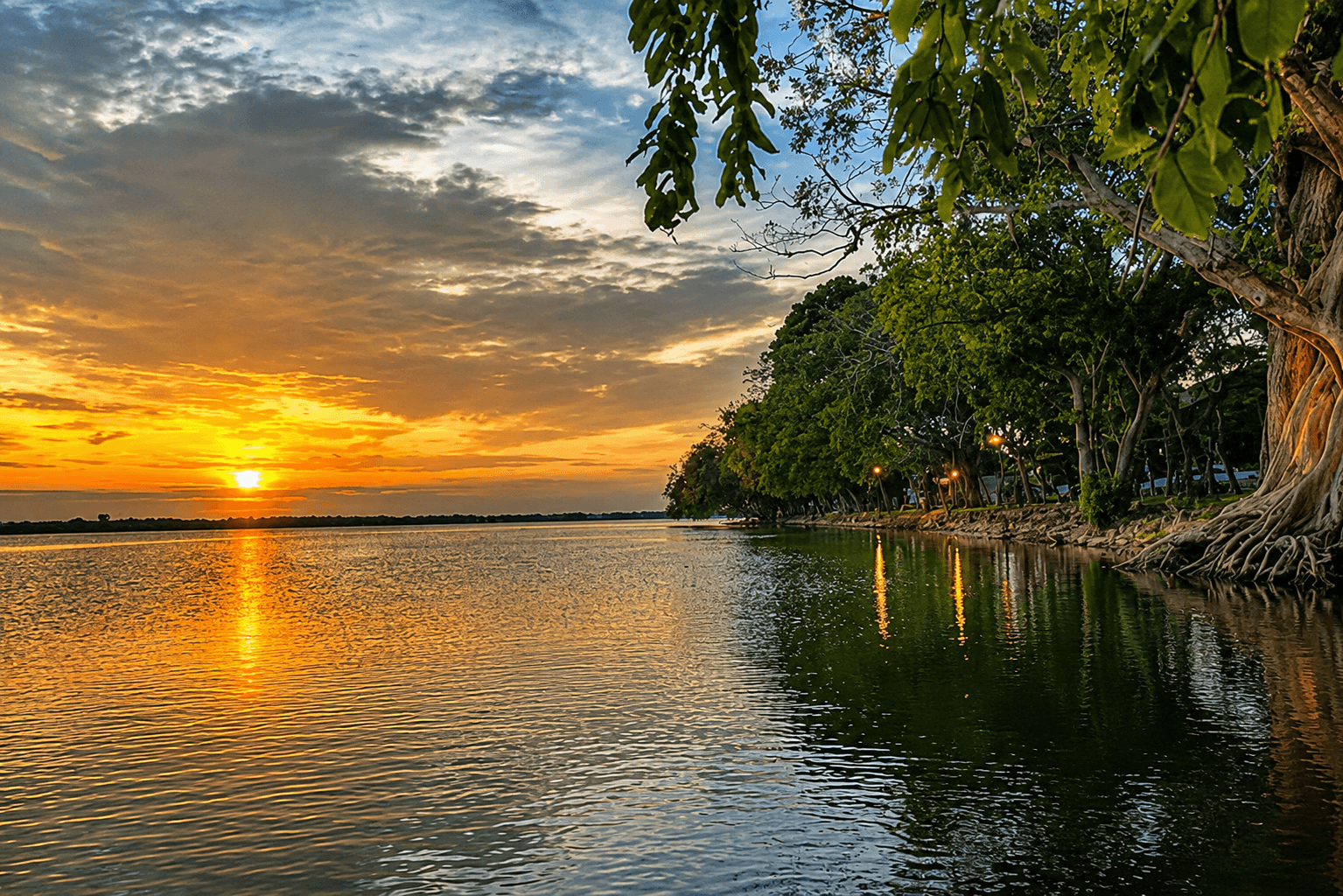 Yoda Kandiya Lake